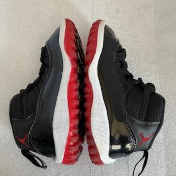 Nike Air Jordan 11 XI Bred TD 2019 Shoes Sneakers Size 7 Toddler - Picture 5 of 6